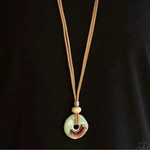 NEW PAPARAZZI "PRIMAL PARADISE" CERAMIC NECKLACE Green ~ NWT
